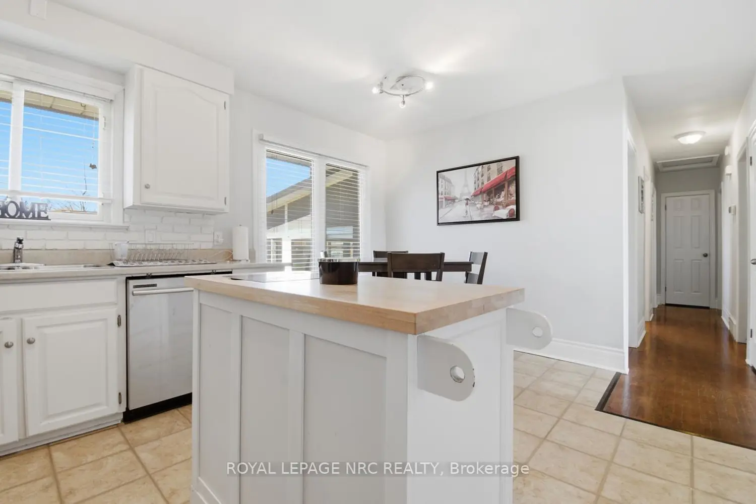 9 Greenhill Drive photo 4
