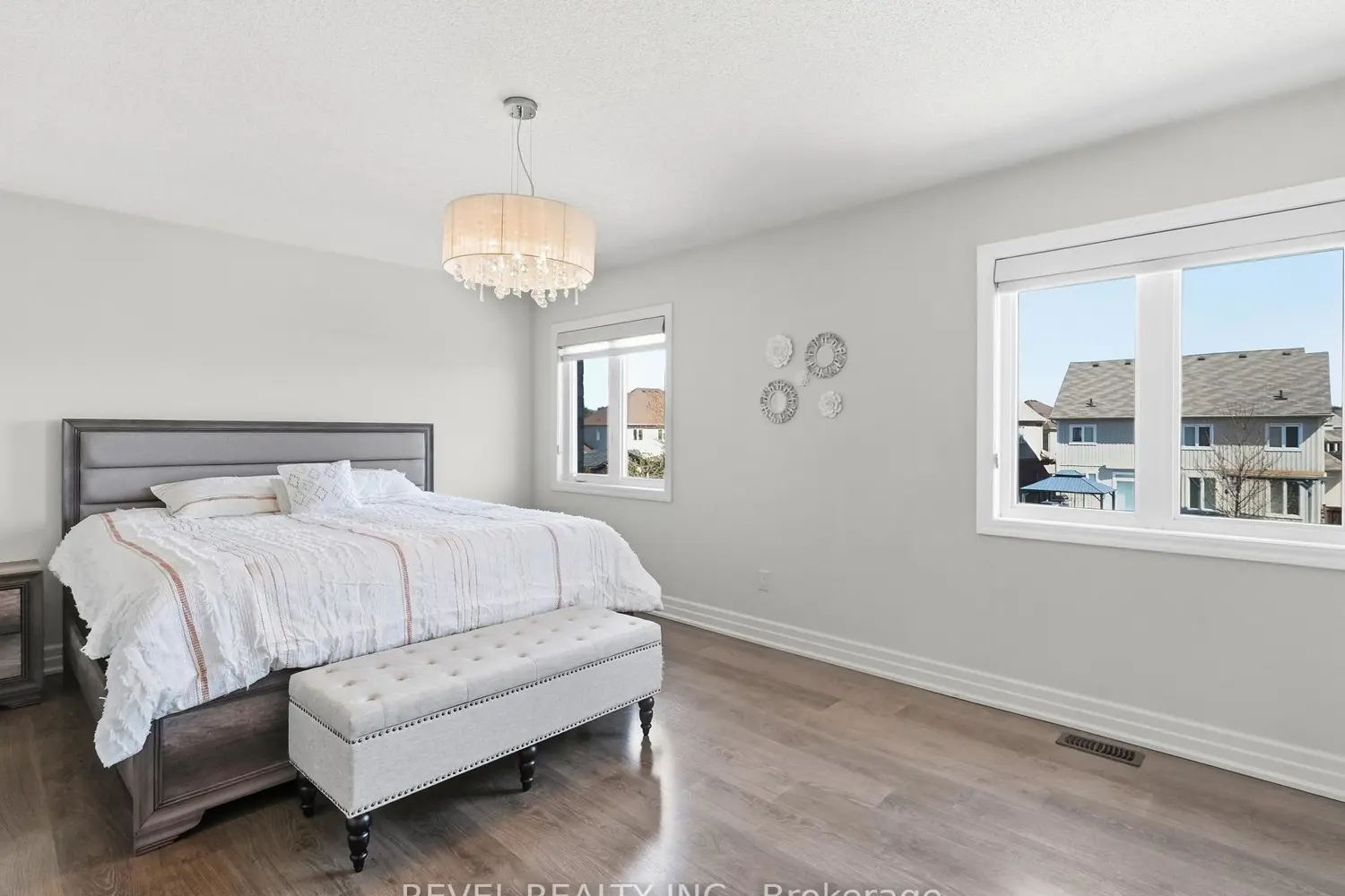 Additional image 8 of 17 Mount Crescent