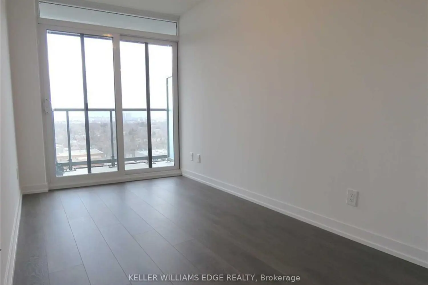 Additional image 4 of 125 Redpath Avenue 1613