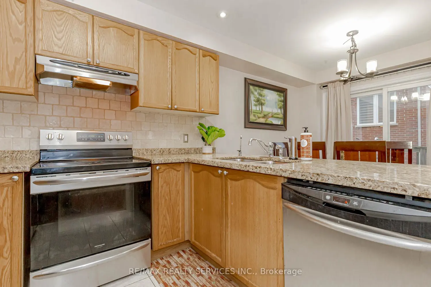 Additional image 8 of 3120 Highbourne Crescent