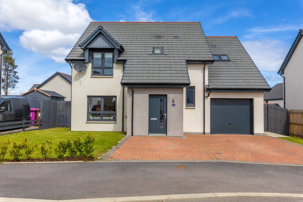 4 bed detached house for saleSiwalik Hill, Forres, Moray IV36