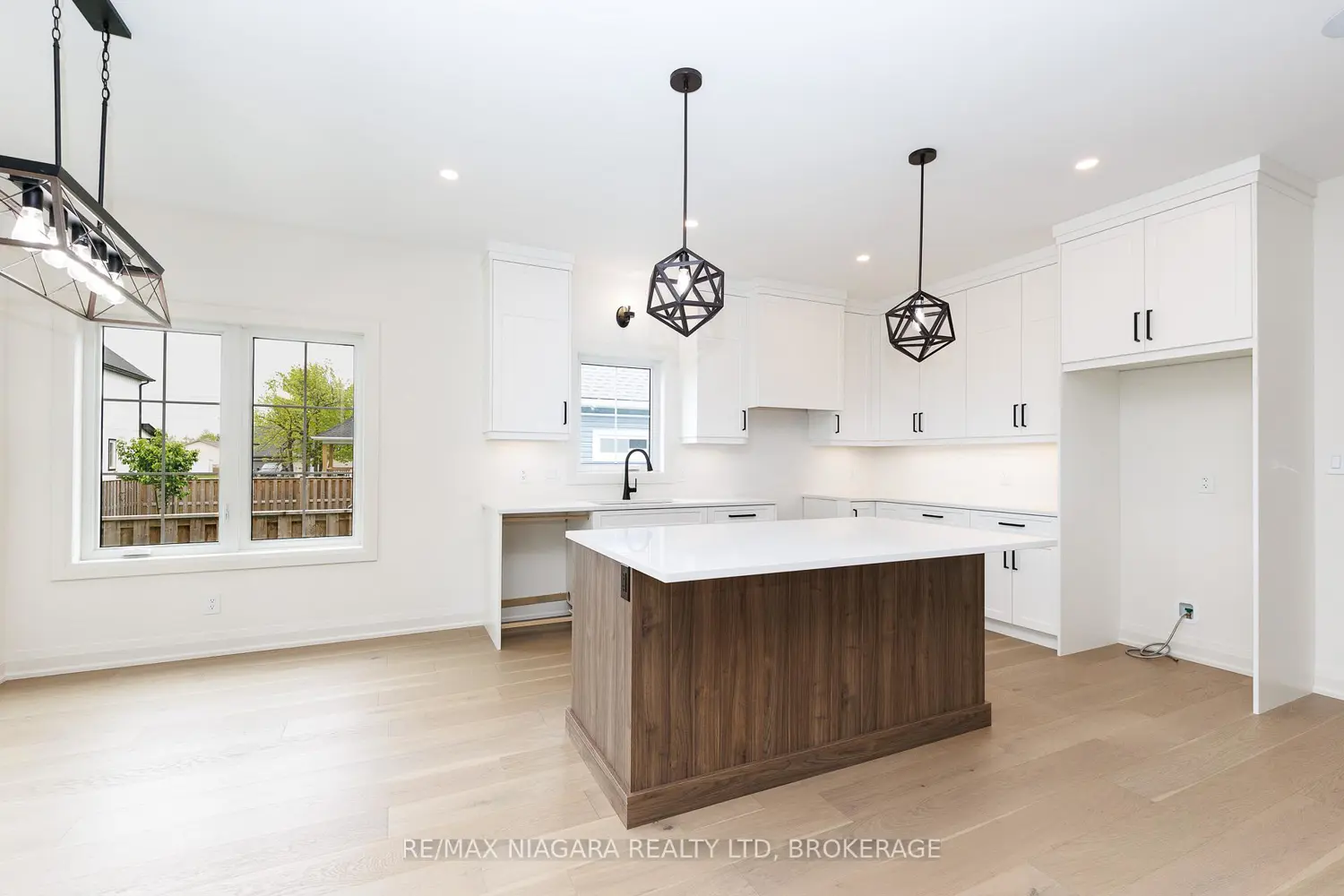 Additional image 9 of 60 Pleasant Avenue