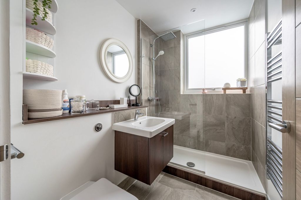 Additional image 11 of 2 bed flat for saleYarmouth Way, Great Yarmouth NR30