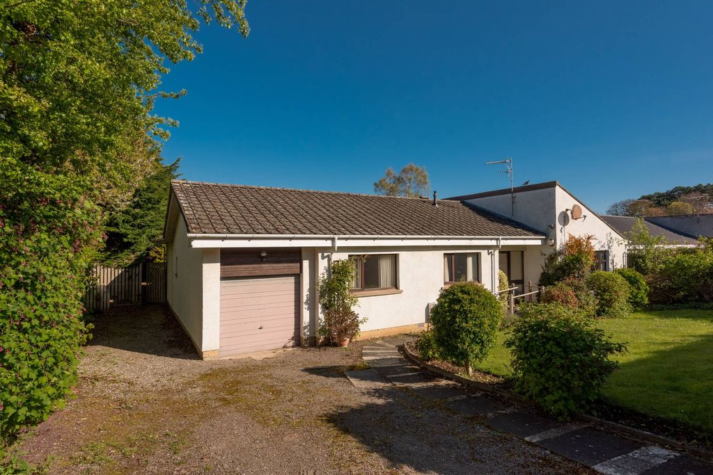 4 bed detached bungalow for sale28 Glenorchy Road, North Berwick EH39