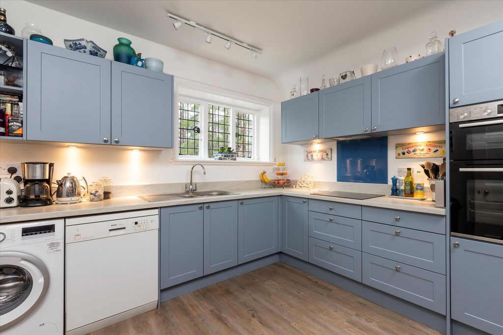 Additional image 18 of 7 bed detached house for saleWhitmead Lane, Tilford, Farnham, Surrey GU10