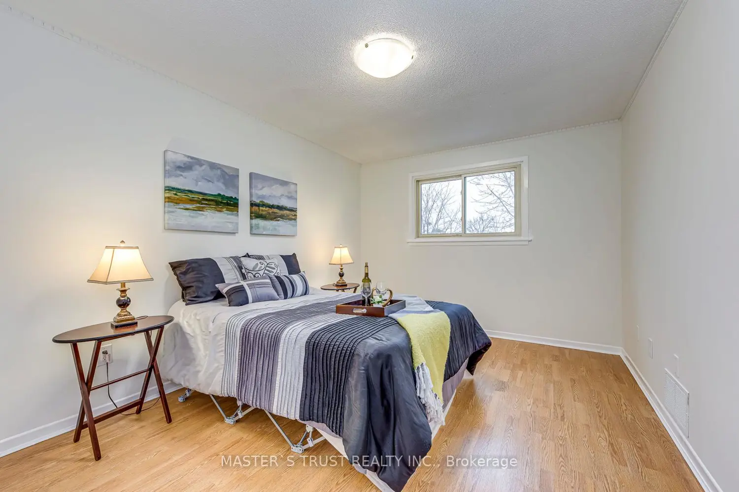 6411 Chaumont Crescent photo 5
