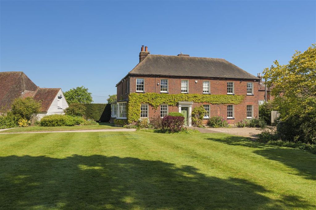 7 bed detached house for saleThe Lawn, Brent Hill, Faversham ME13