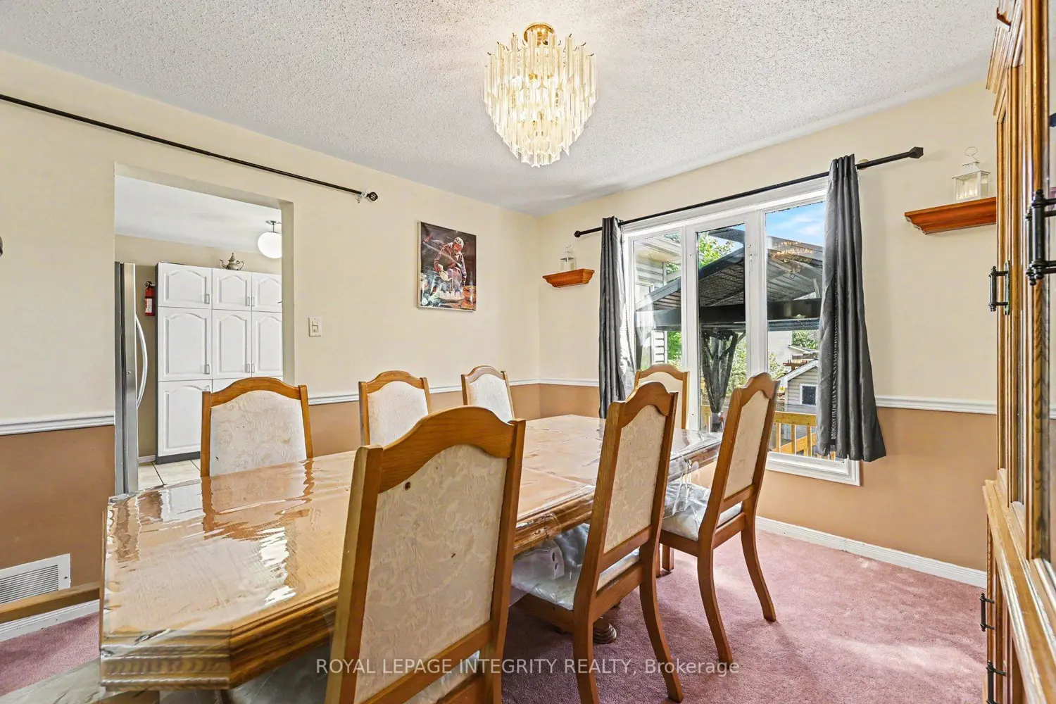 168 Springwater Drive photo 5