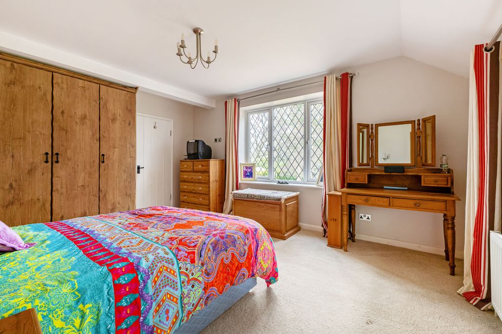 Additional image 18 of 5 bed detached house for saleCrooksbury Road, Farnham GU10