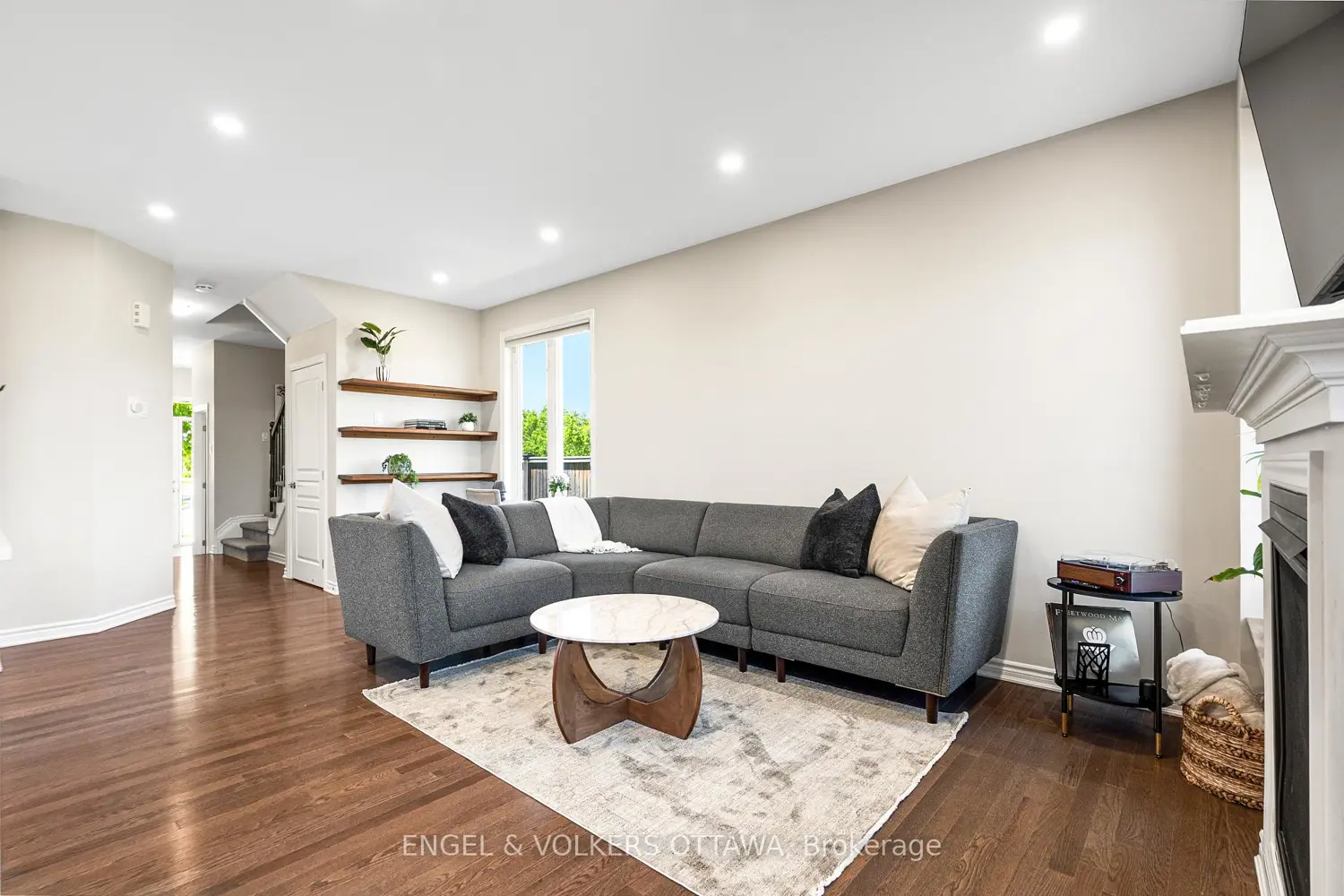 Additional image 4 of 579 Via Mattino Way