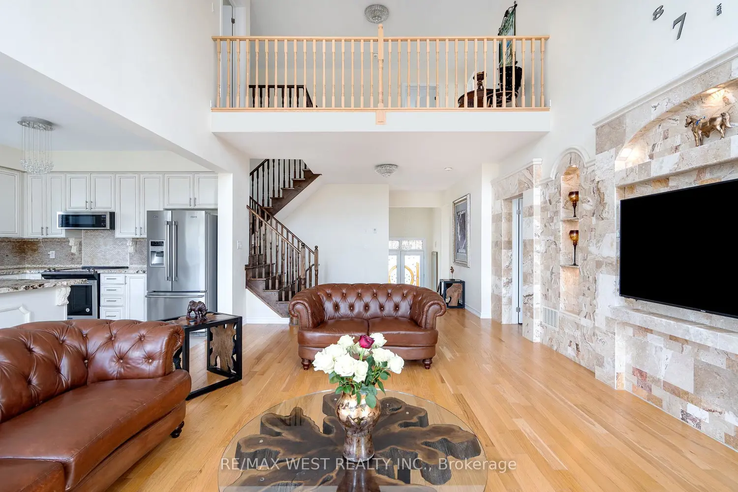 Additional image 3 of 121 Allegra Drive