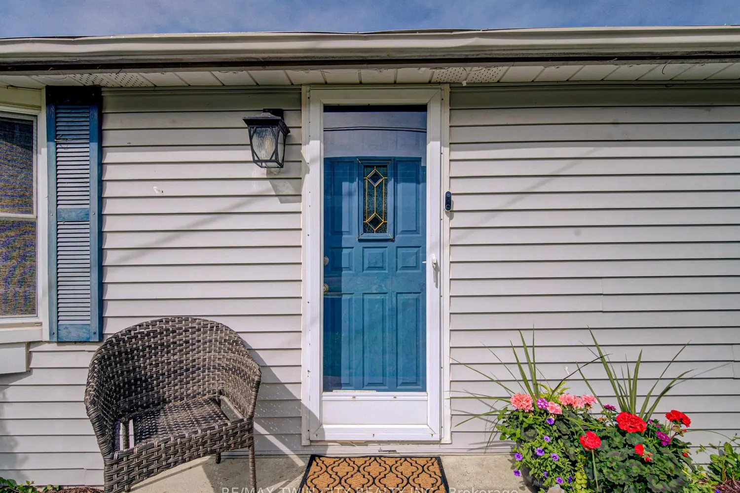 39 Guelph Street photo 2