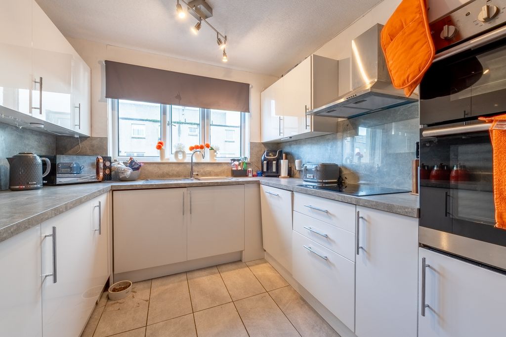 Additional image 8 of 4 bed terraced house for saleDundas Street, Grangemouth FK3
