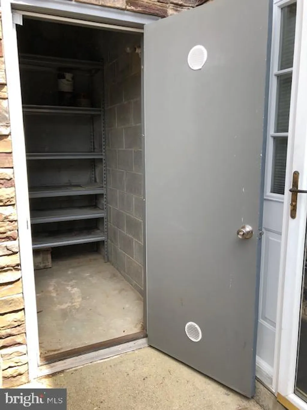 8617 Willow Leaf Lane, Odenton, MD 21113