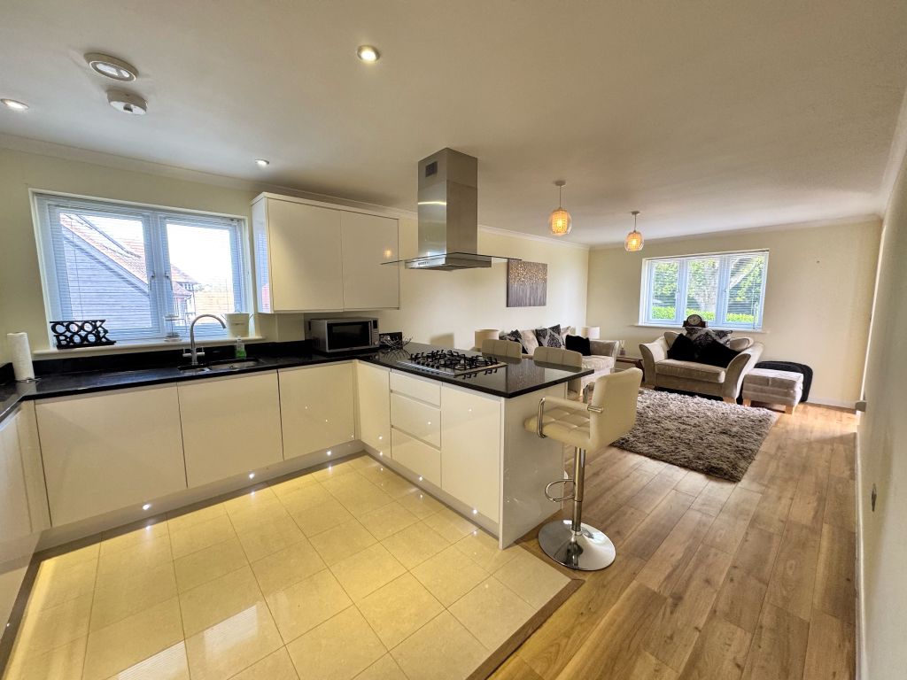 Additional image 5 of 2 bed flat for saleFoxholes Hill, Exmouth EX8