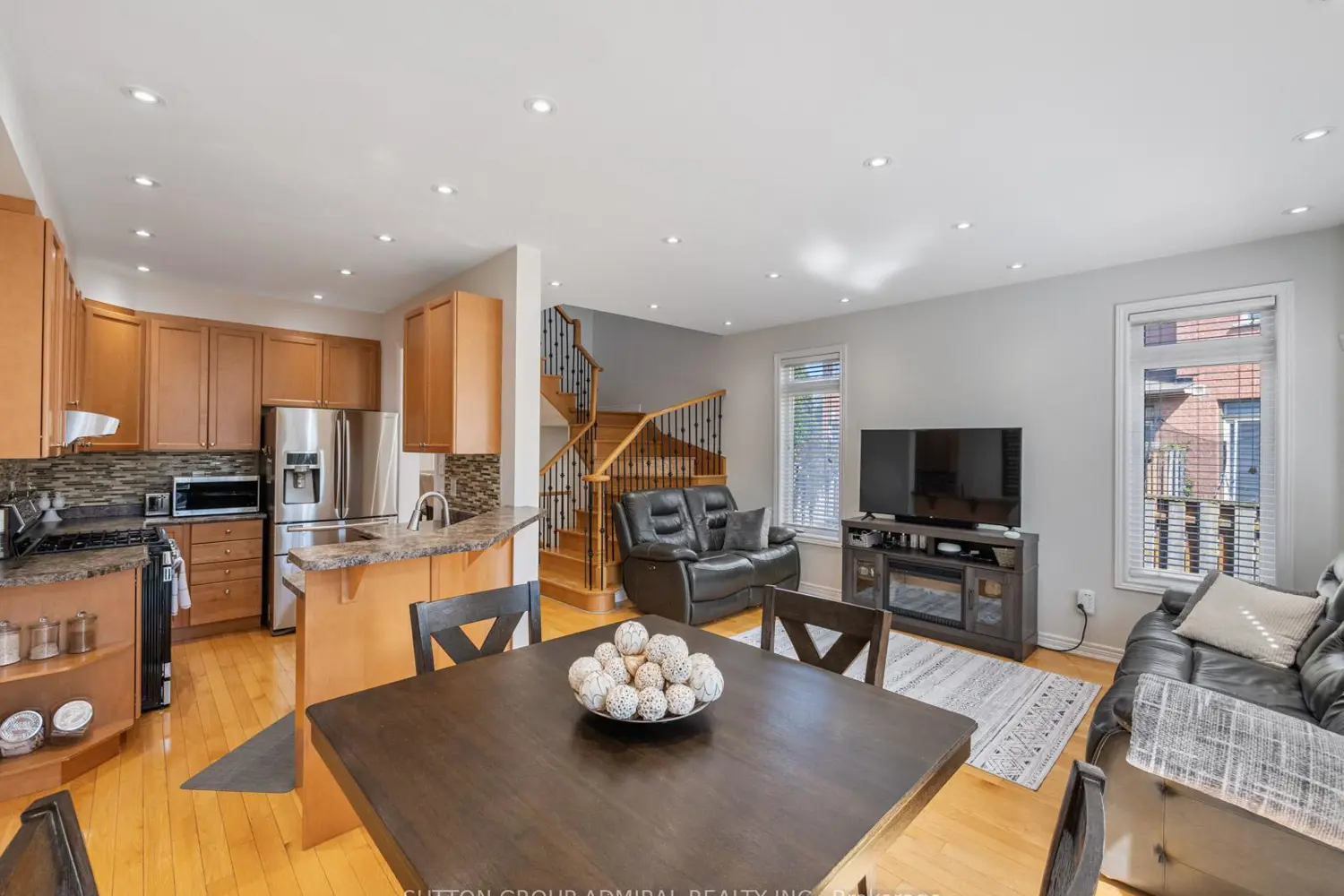 49 Loire Valley Avenue photo 5