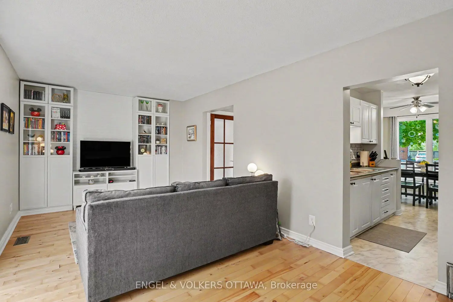 80 Morton Drive photo 5