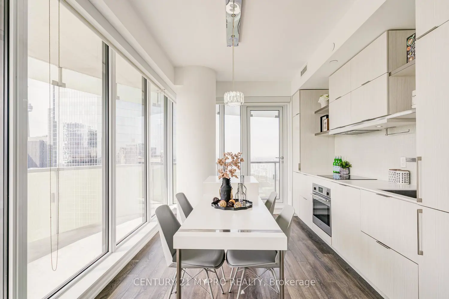 Additional image 3 of 197 Yonge Street 3109