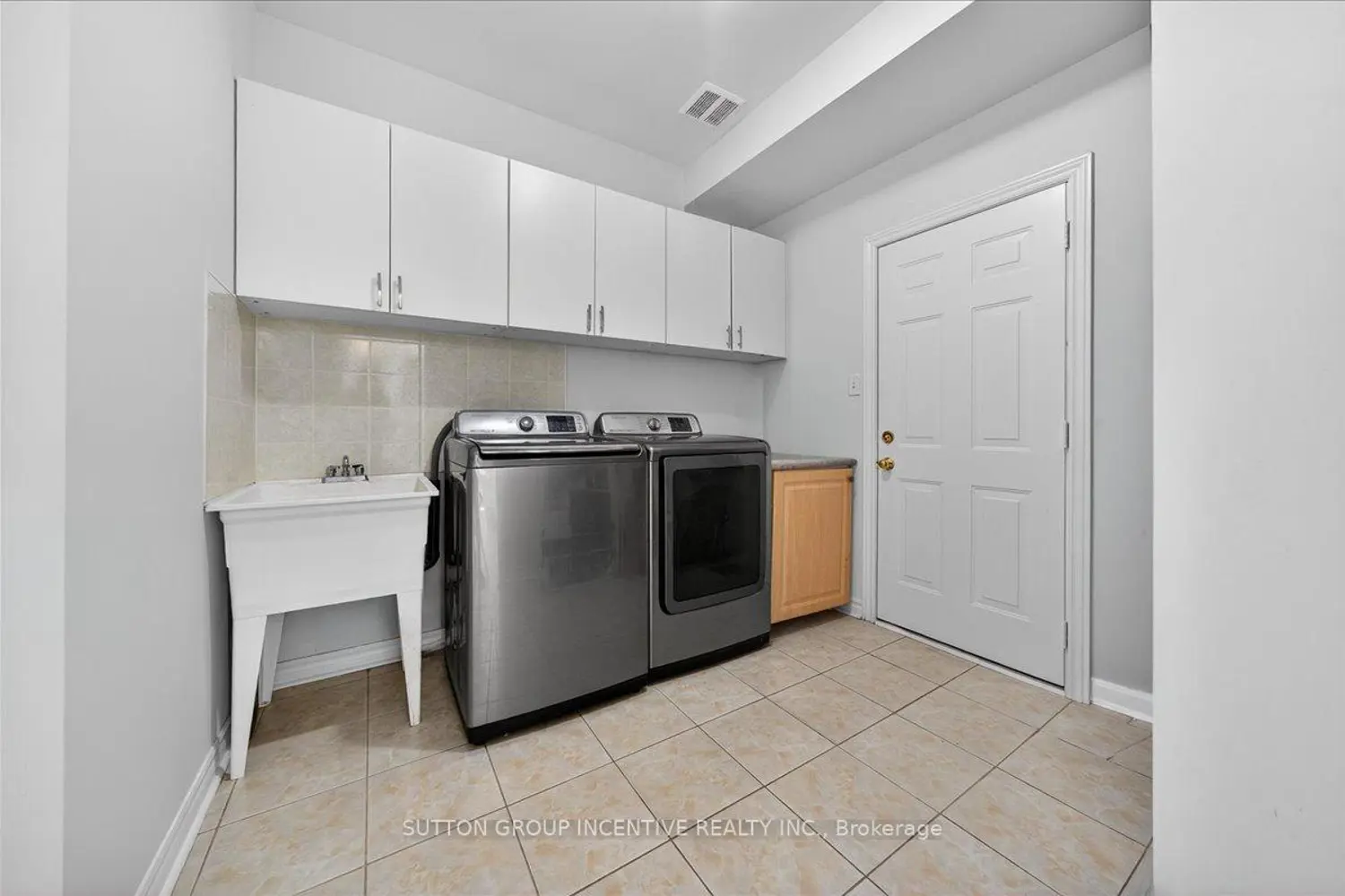 Additional image 5 of 6 Silvercreek Crescent