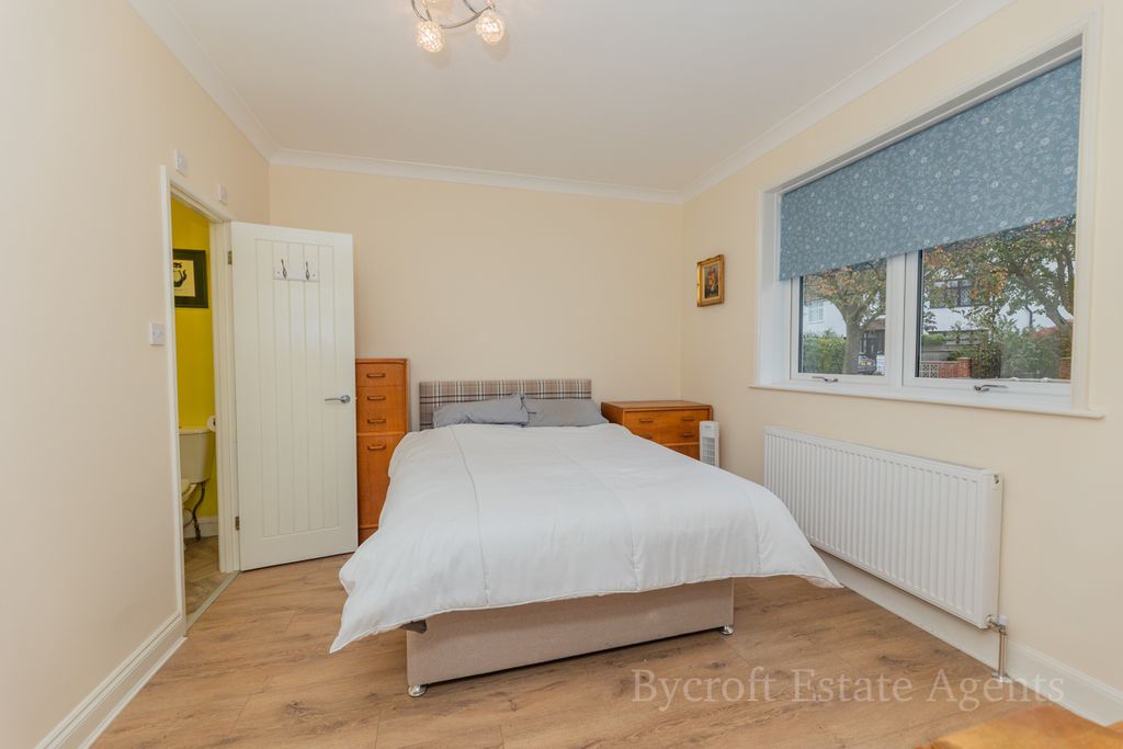 Additional image 11 of 3 bed detached bungalow for saleWindsor Avenue, Great Yarmouth NR30