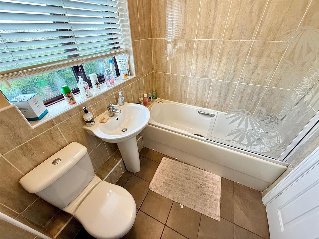 Additional image 6 of 4 bed detached house for saleRiver Walk, Great Yarmouth NR30