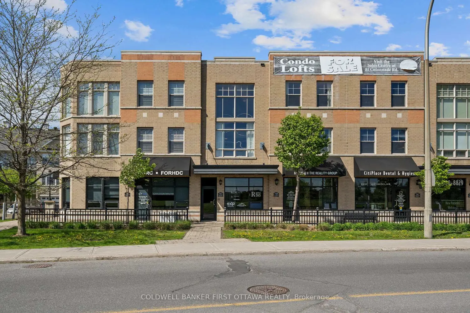 75C Colonnade Road