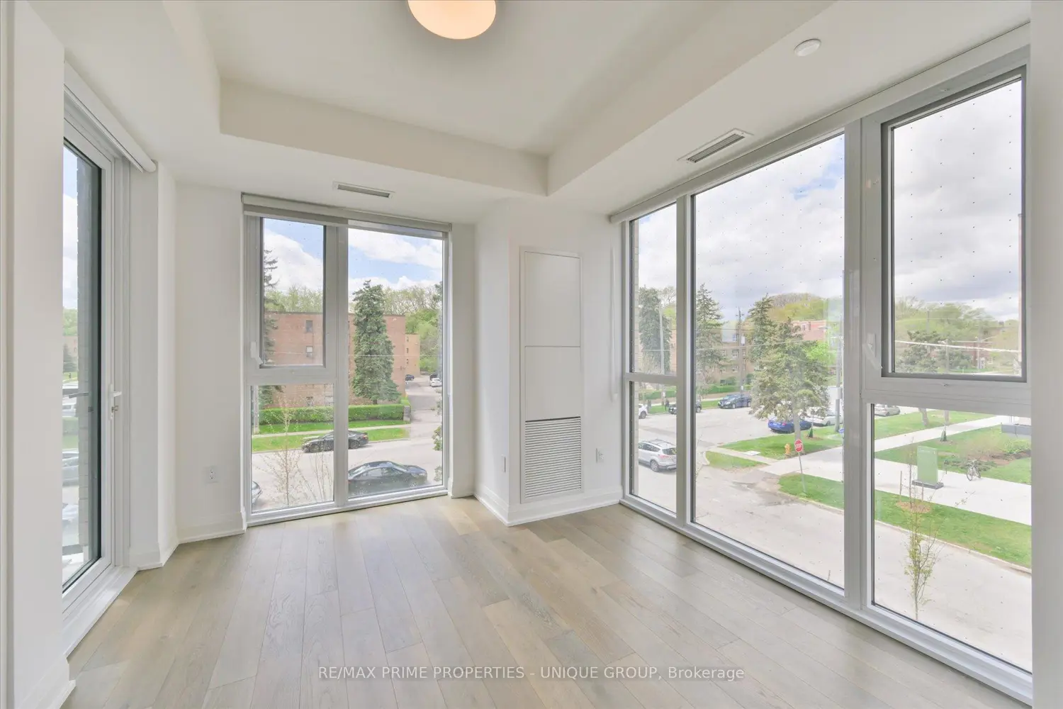 Additional image 13 of 293 The Kingsway 322