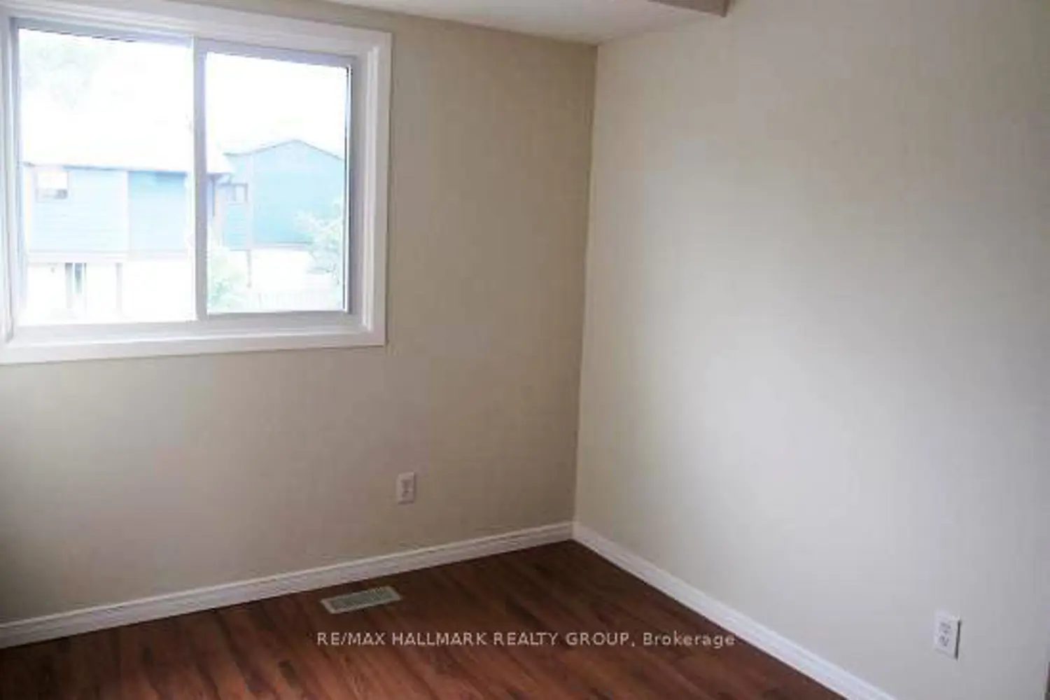 Additional image 11 of 1817 Meadowbrook Road 111