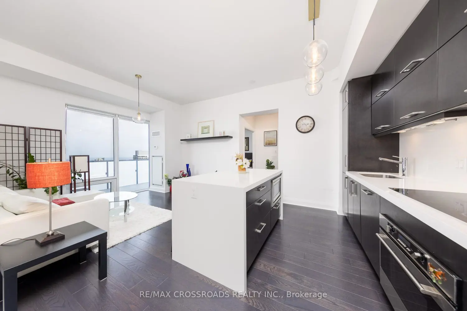 Additional image 2 of 1080 Bay Street 4509