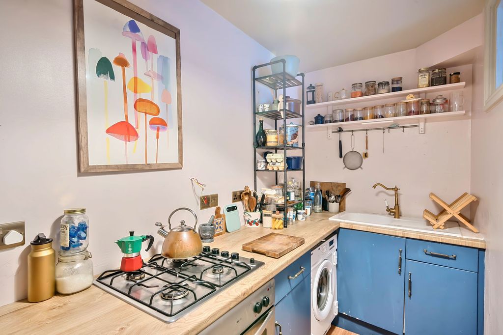 Additional image 10 of 1 bed flat for saleCatherine Street, Frome BA11