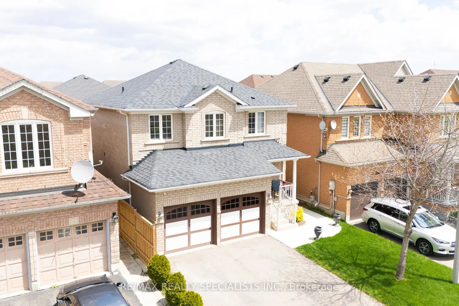 27 Hiberton Crescent