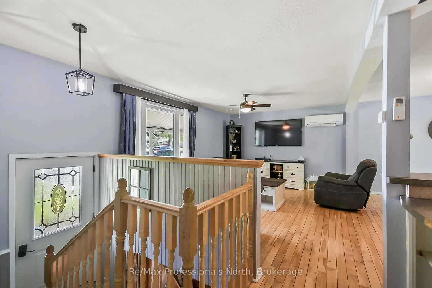 110 Fraser Street photo 2