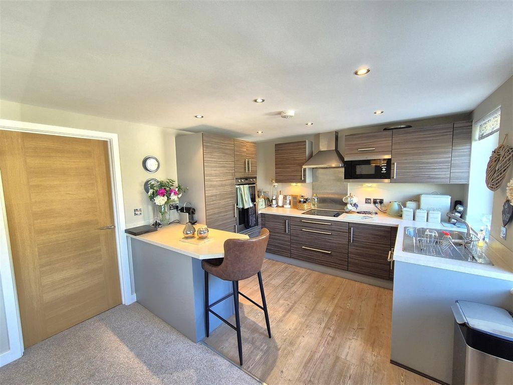 Additional image 2 of 3 bed flat for saleStation Road, Fowey PL23