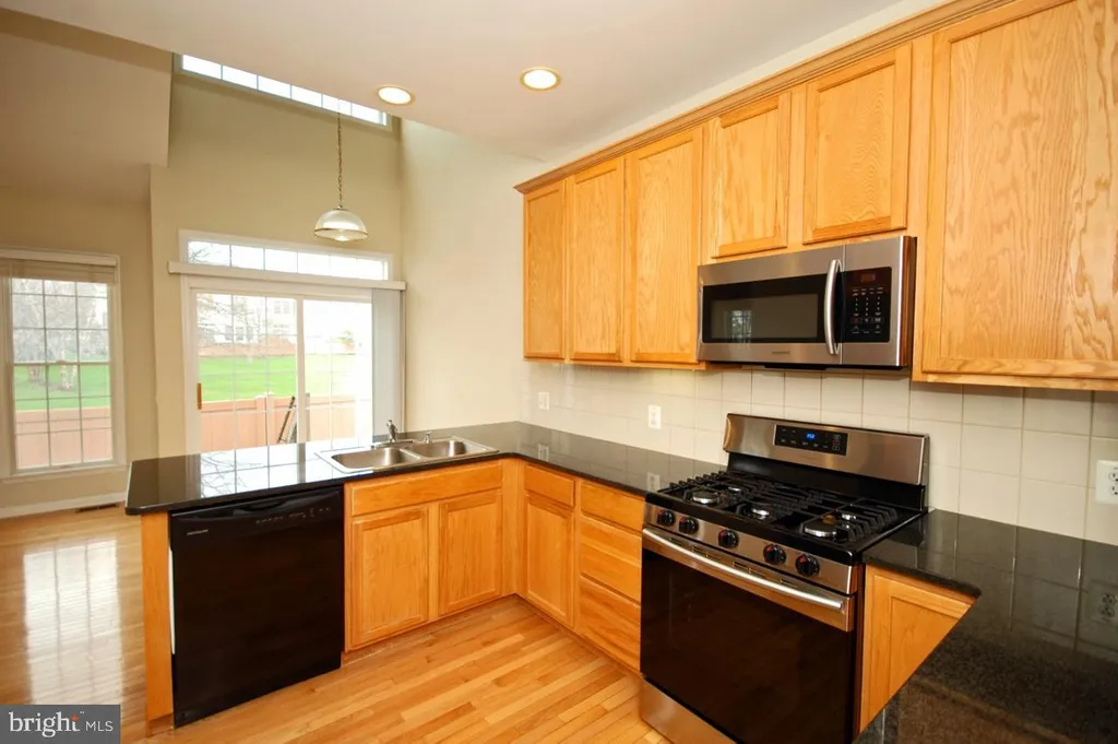 Additional image 8 of 31 Maidenhead Road, Princeton, NJ 08540