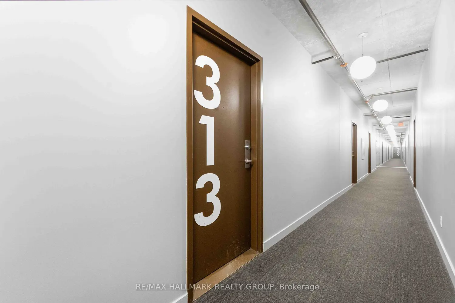 Additional image 3 of 360 Mcleod Street 313