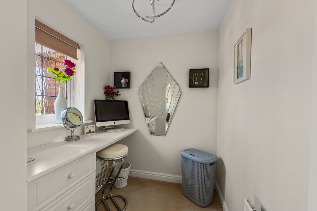 Additional image 15 of 4 bed detached house for saleBerkeley Avenue, Grantham NG31