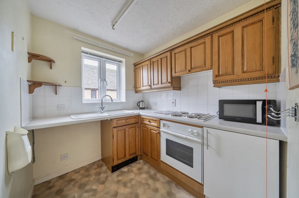 Additional image 6 of 1 bed maisonette for saleCoxwell Gardens, Faringdon, Oxfordshire SN7