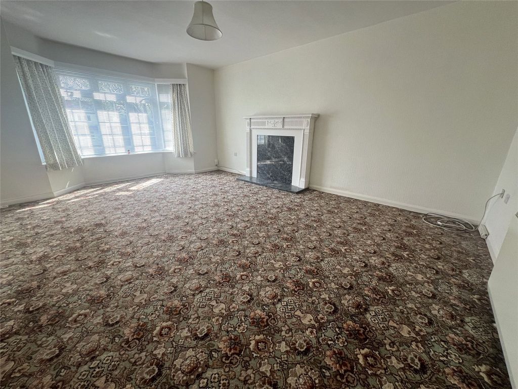 Additional image 2 of 2 bed flat for saleCranbrook Court, Fleet, Hampshire GU51