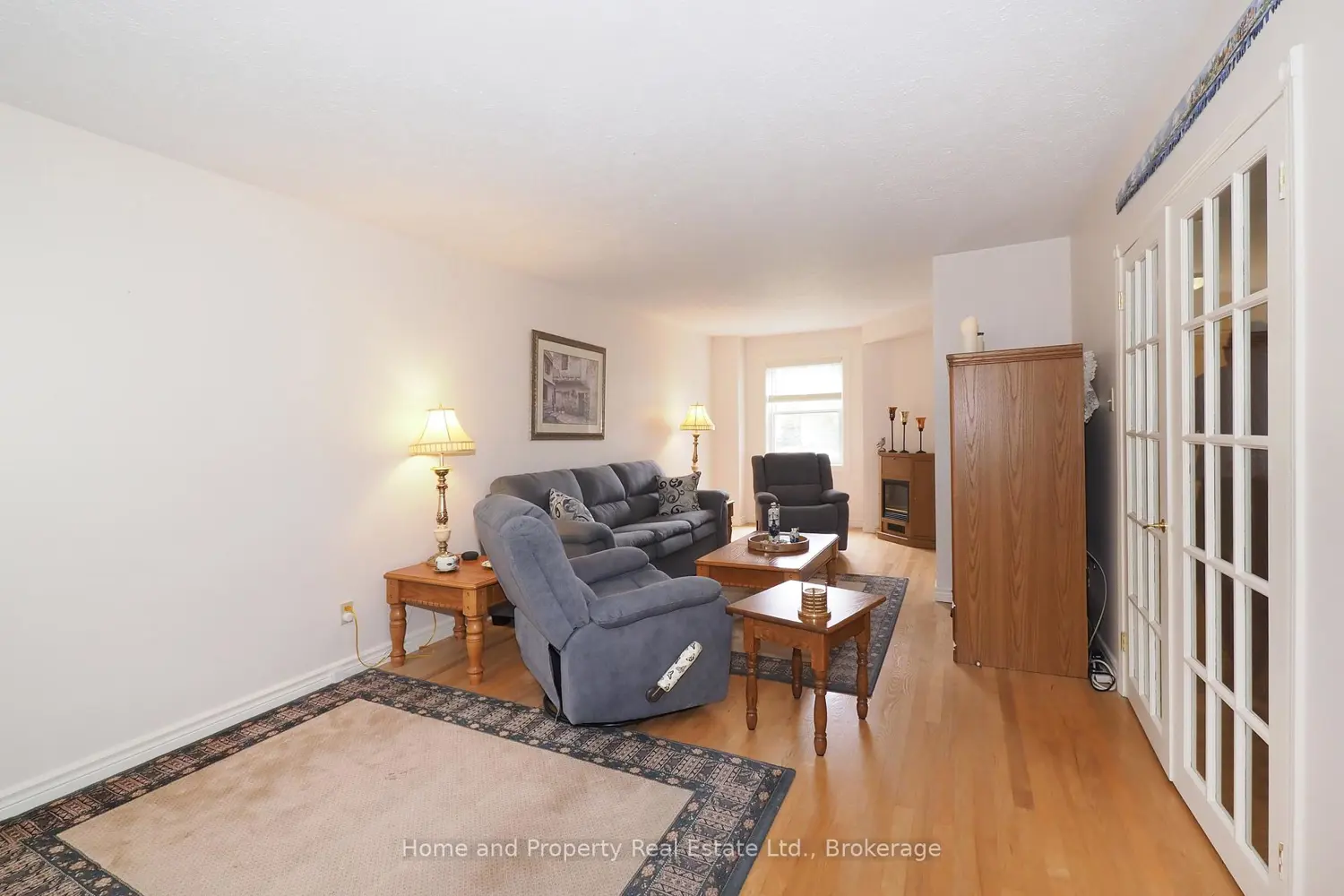 130A Miller Crescent photo 3