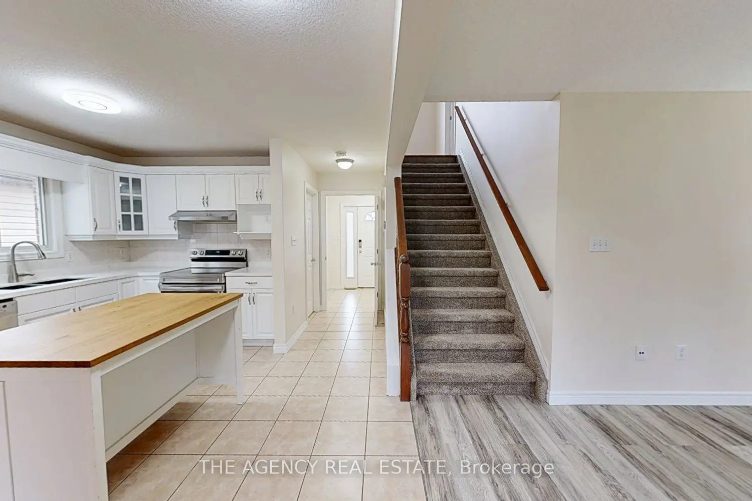 610 Highview Drive photo 5