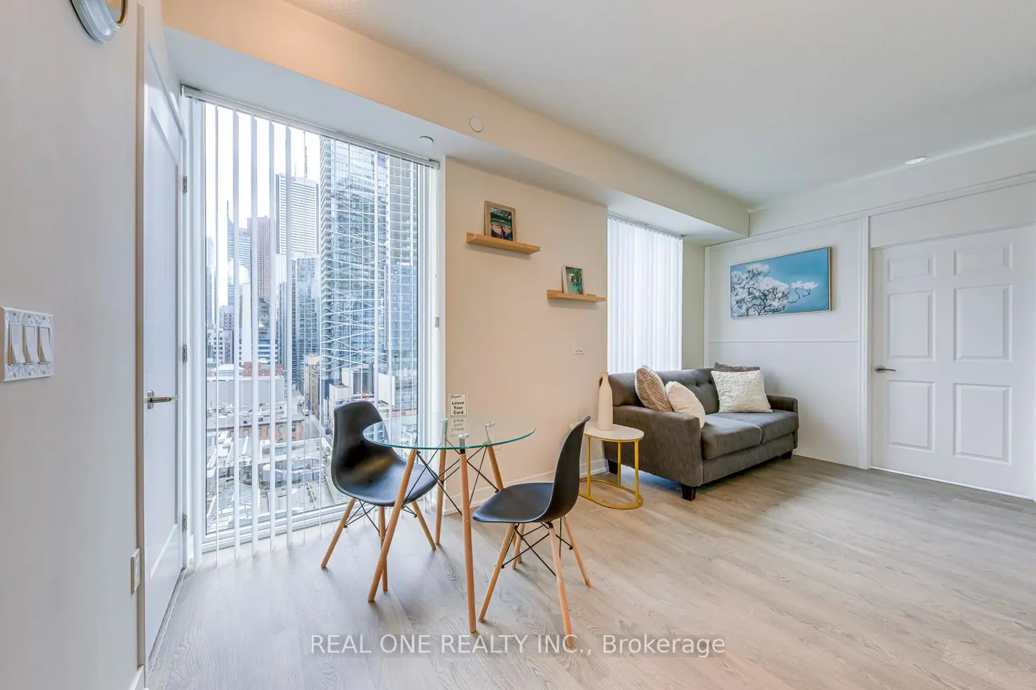 Additional image 6 of 99 John Street 1001