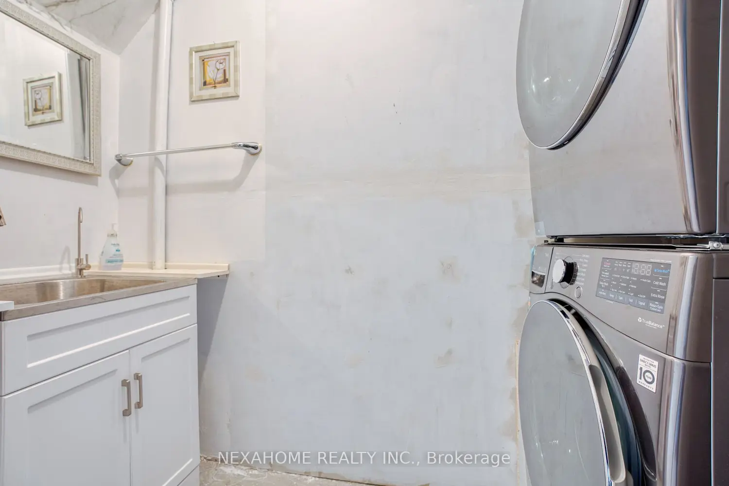 Additional image 15 of 311 Woolwich Street 40