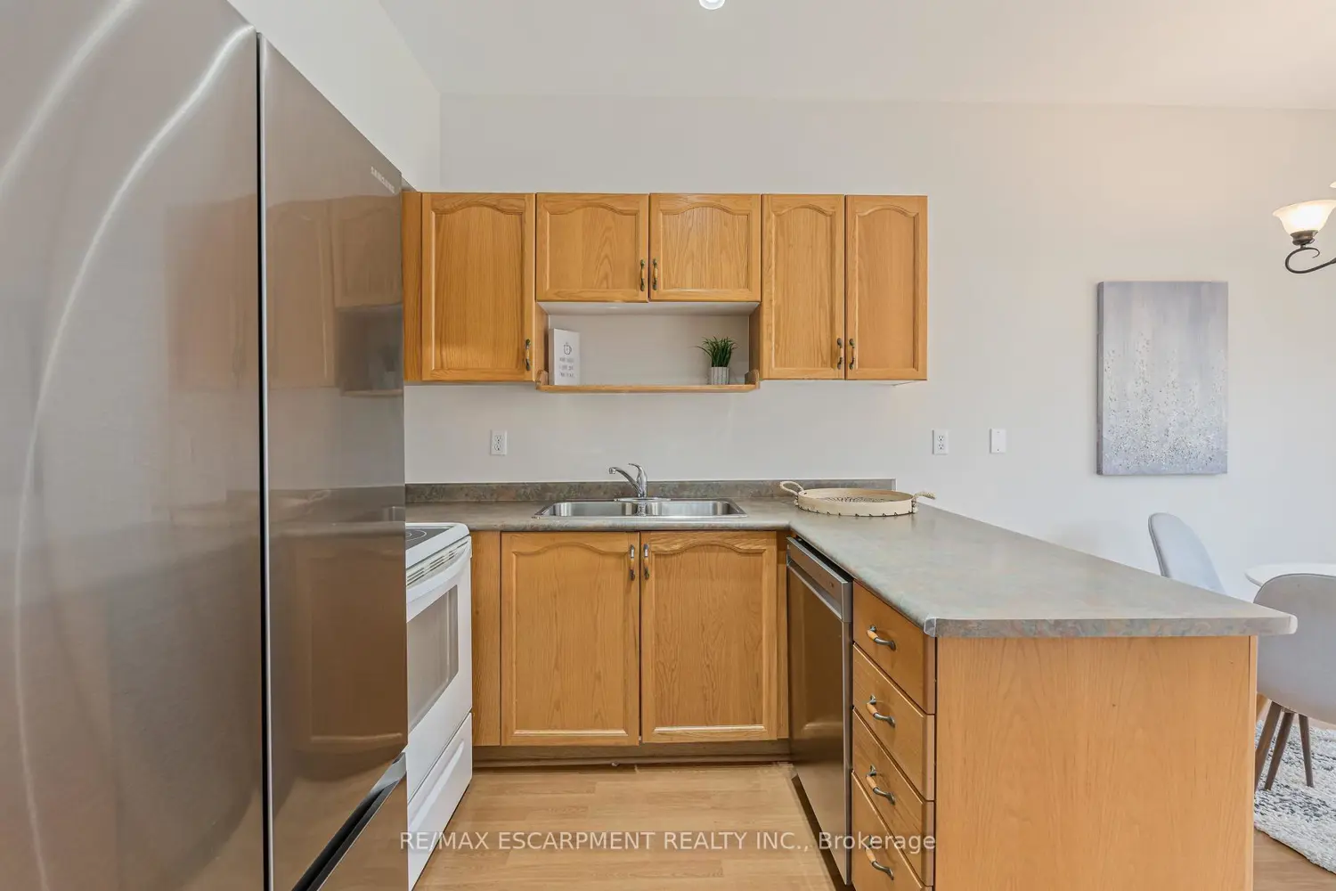 Additional image 10 of 2393 Dalebrook Drive