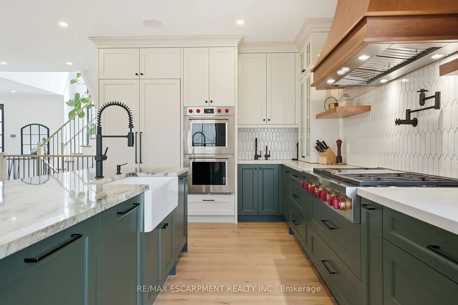 136 Rockcliffe Road photo 5