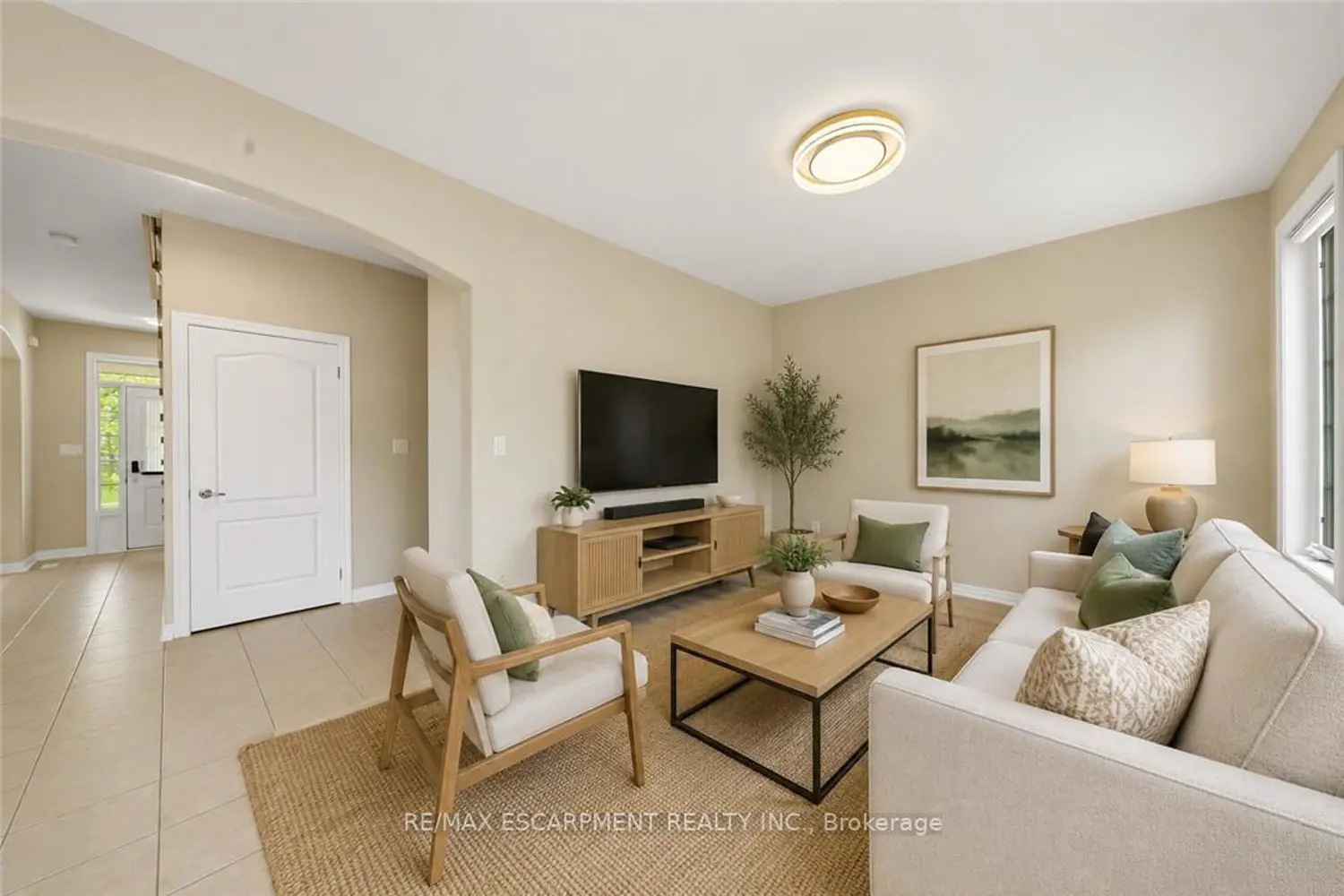 148 Montreal Circle photo 4