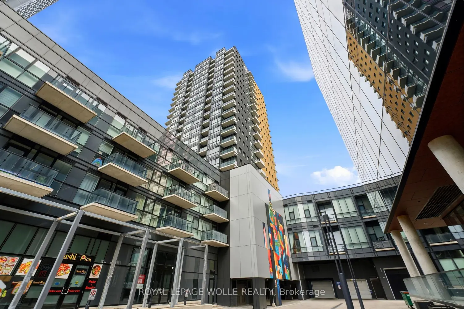 Additional image 2 of 104 Garment Street 16
