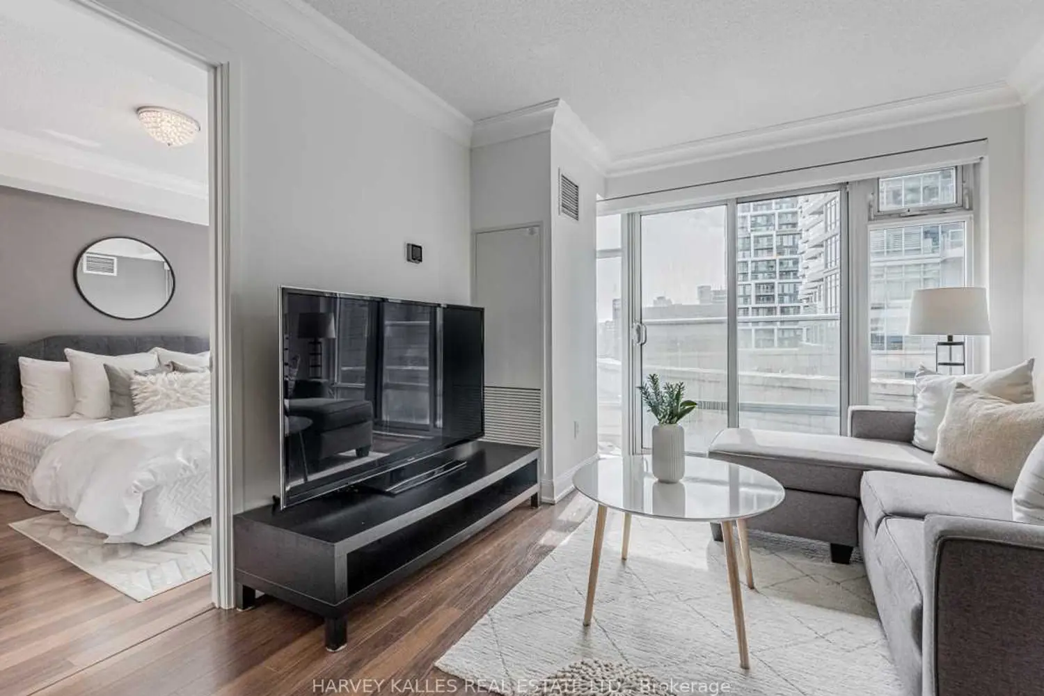 Additional image 5 of 2191 Yonge Street 504