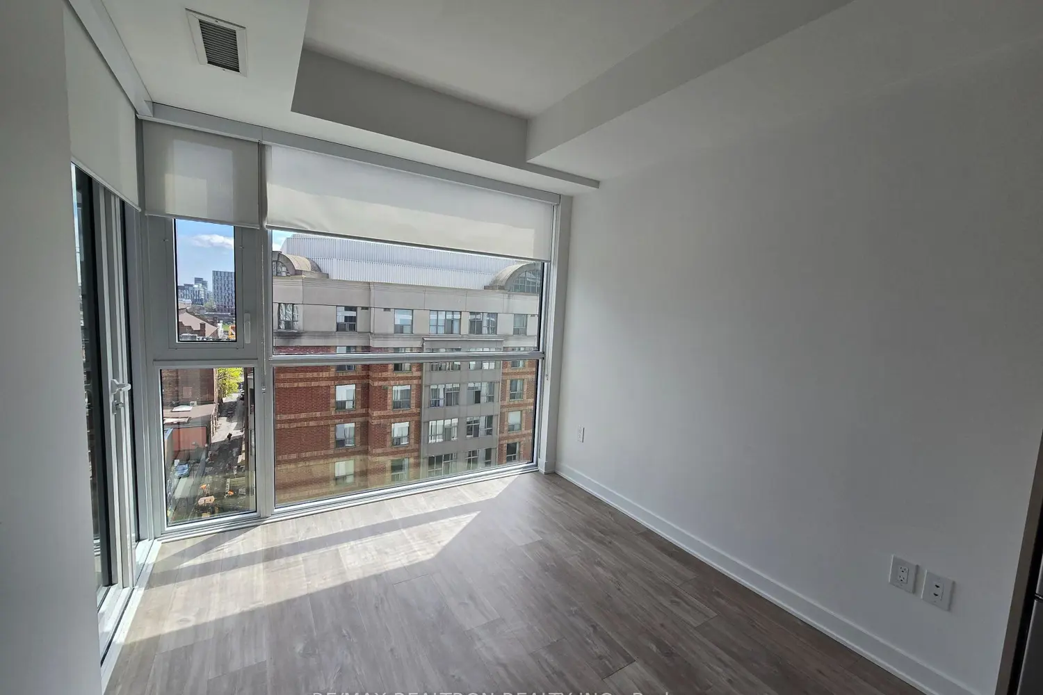 Additional image 3 of 70 Princess Street 808