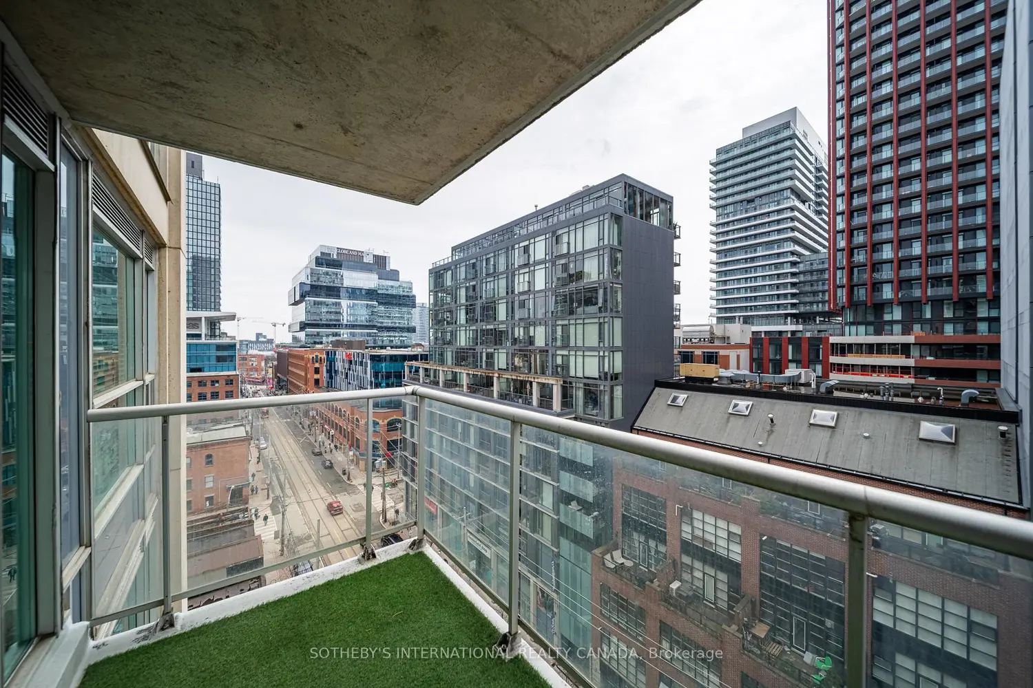 Additional image 13 of 230 King Street 1105