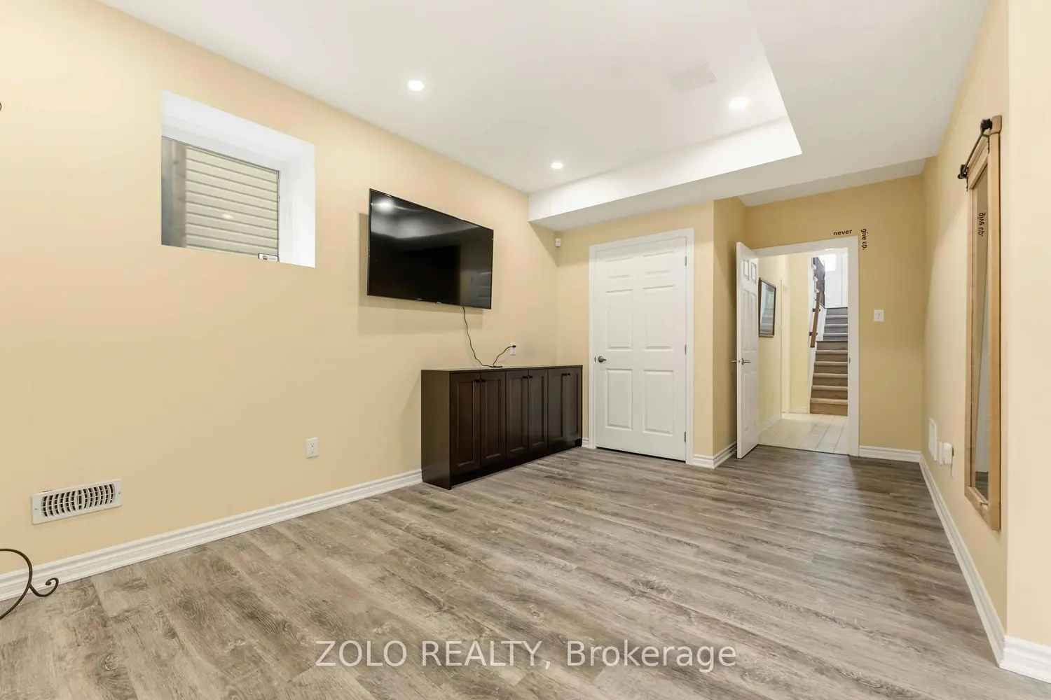 Additional image 13 of 3566 Cambrian Road